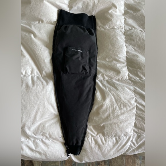 SOLD!!! Canada Goose Bump Extension Panel Size G Black - Picture 1 of 10